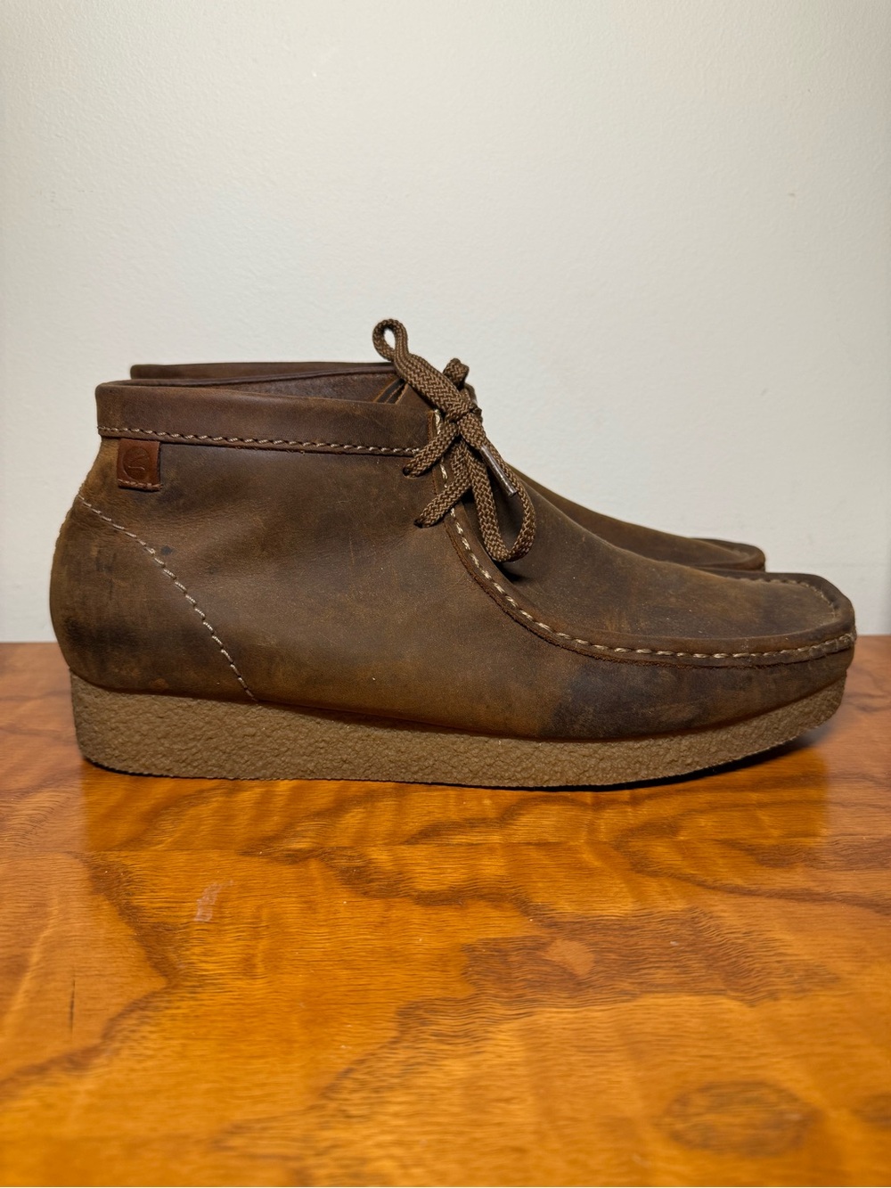 Clarks Wallabee Boot — Brown Leather (Collection / Extreme Comfort) Size 10